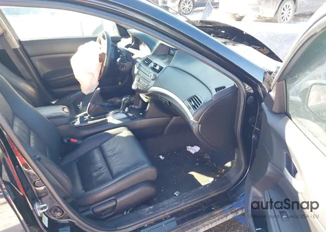 2012 Honda Accord 2.4 Se z USA, uszkodzony, nr VIN 1HGCP2F68CA123545